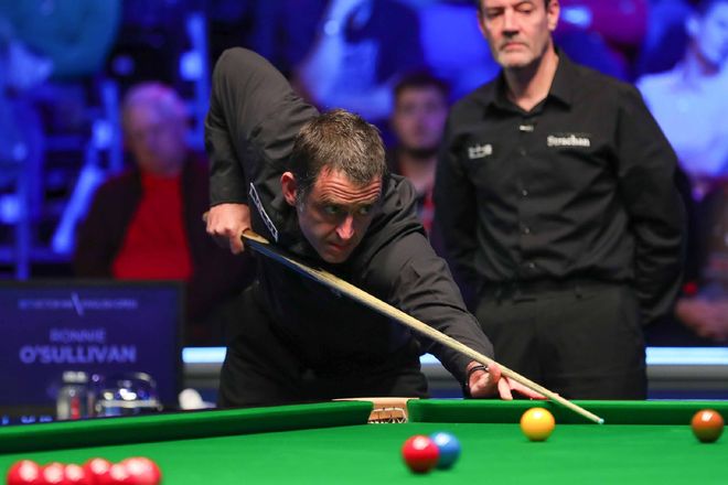 仅在于场上 仅在于场上