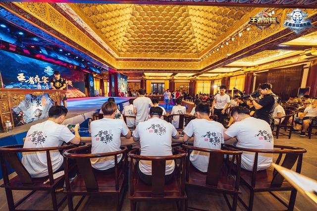 本土教练主 本土教练主
